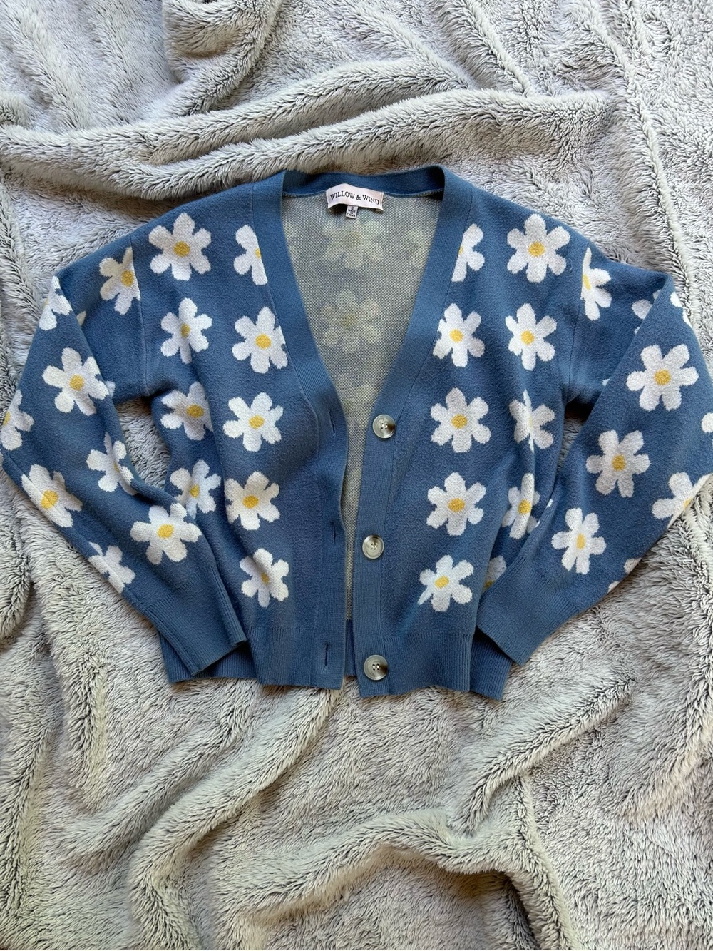 Willow & Wind Blue Daisy-Print Cardigan